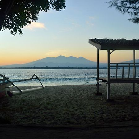 Готель Gazebo Meno Гілі-Мено Екстер'єр фото